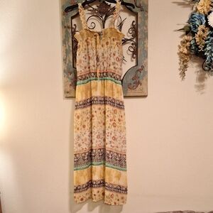 Karin Stevens Yellow/Tan Ruffled Tiered Sundress. Size 10